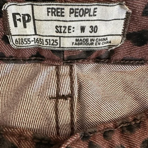 Free People Leopard Print Ankle Jeans - Brown and Black Size 30 - Picture 4 of 7
